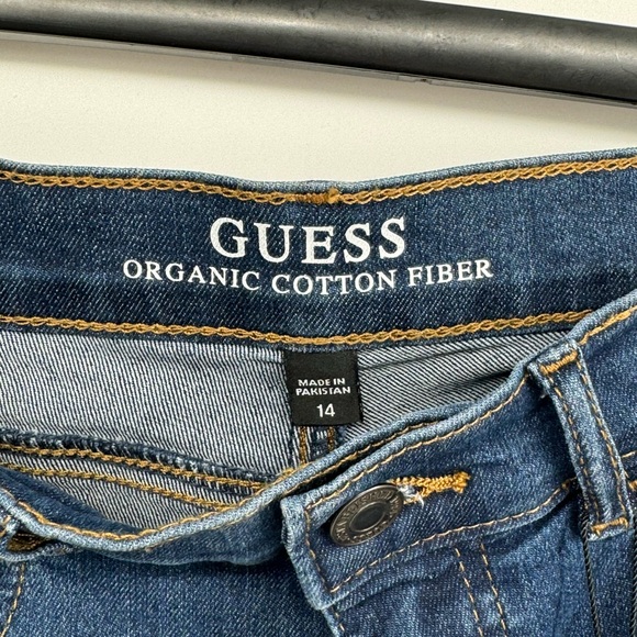 NWT Guess Jean shorts. Size 14 - Picture 2 of 4